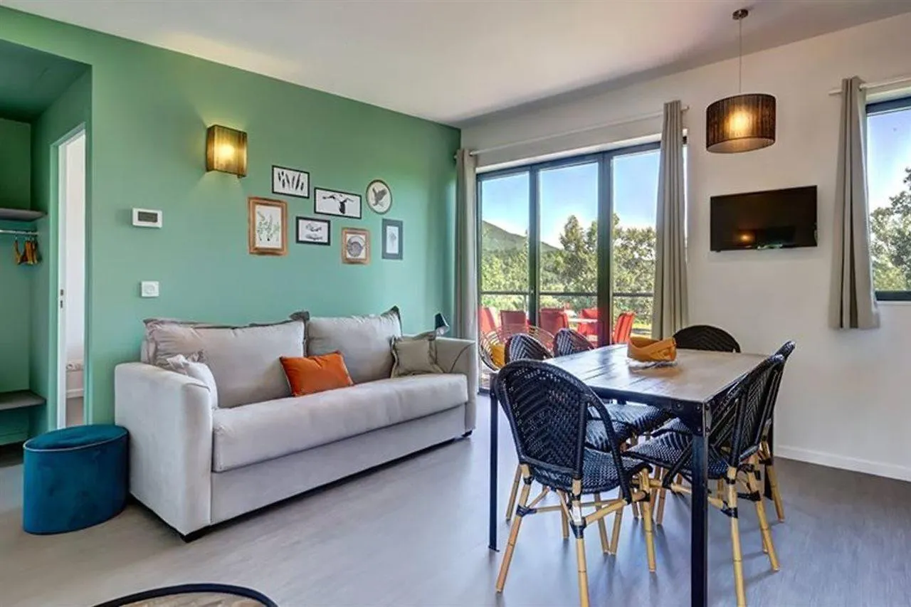 Holiday park Vacanceole - Le Village Des Oiseaux Motz